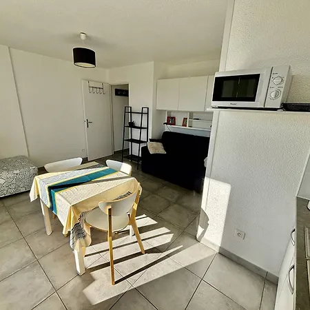 Lumineux Avec Terrasse Et Parking Proche - Fr-1-816-27